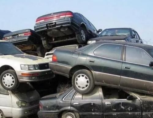 當汽車被拖走報廢時,不要忘記這四個零件,即使它壞了,它們也是