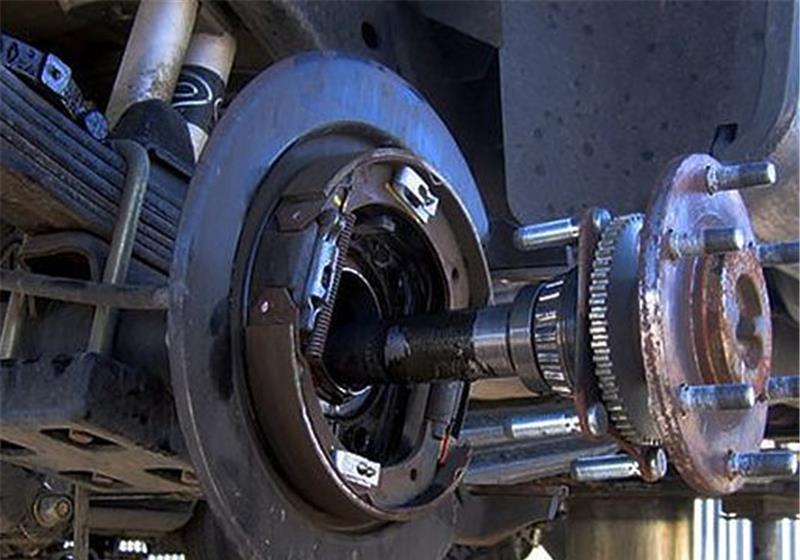 車身晃動,這三個地方可能有問題。建議新手司機收集它們。