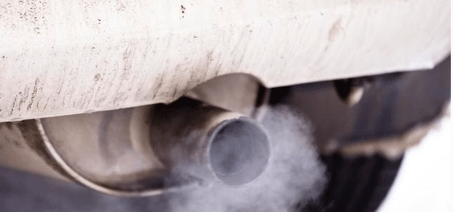 汽車維修，三效催化清洗或不清洗，不要忽視，可以保護(hù)汽車
