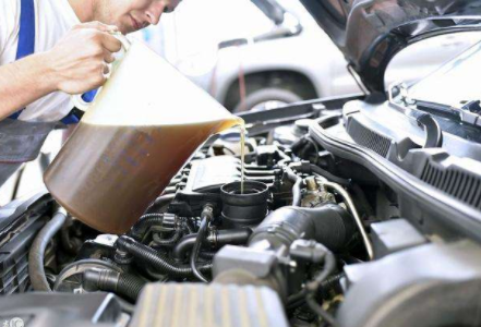 多長時間更換一次變速器油是