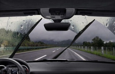 汽車雨刮器的維護方法
