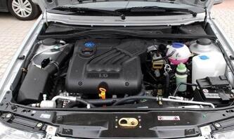 你多久給汽車水箱加水一次