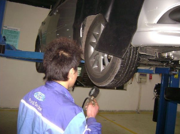 汽車定期檢查的項目是什么？