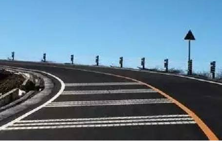 高速公路標(biāo)線的詳細(xì)說明
