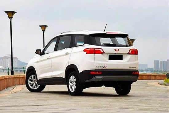 [車LOGO]明明是百萬豪車，卻非