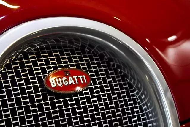 盤點3大頂級豪車車標，認識兩個以上的，說明您對豪車有研究！