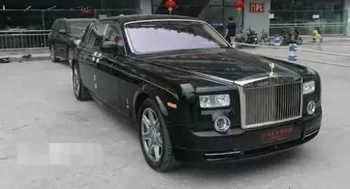 千萬別手賤！這一個車標比一輛哈弗H6都貴！