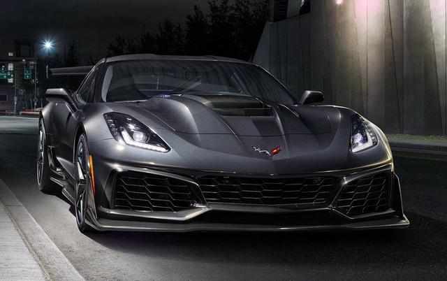 這款車車標(biāo)很低調(diào)，看起來像五菱，但一般人惹不起，價(jià)格上百萬