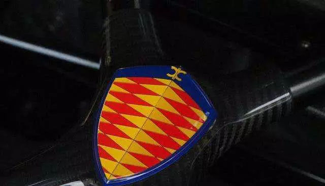 全球較牛的8大豪車標，不認識車標的一定繞著走，怕賠不起|中傳云