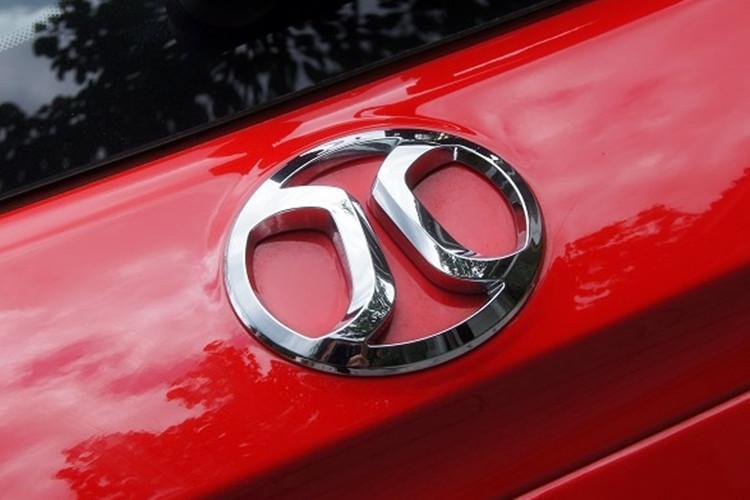 被車標毀了的5個汽車品牌，第五個也太隨意了，怪不得沒人買！