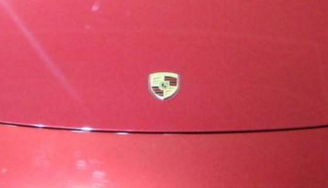 較漂亮的的10個車標，國人喜歡較后一個，你會喜歡哪一個？