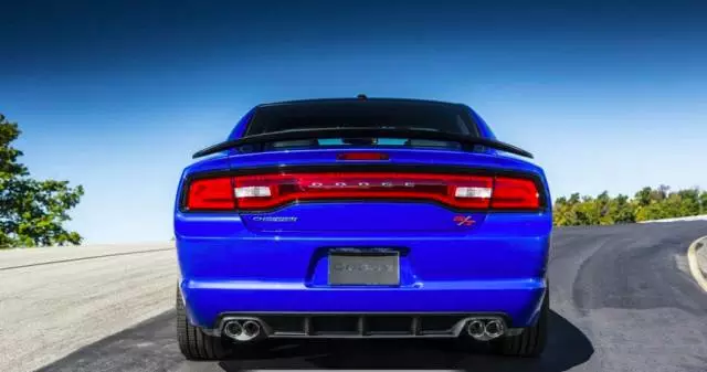 教你認車——車標它是一個頭，不是馬來不是牛