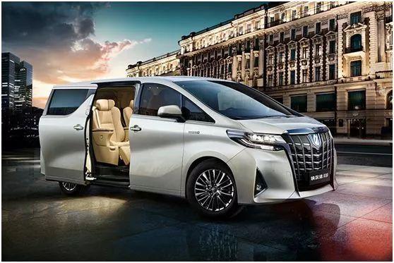 隸屬豐田的12個車標，認識5個以上算你厲害