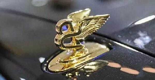 世界上三大較貴的車標志，幻影18K鍍金車標24萬，浙江小孩曾偷過