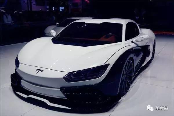 不熟悉還以為它是進口豪車，國產車標能如此漂亮？