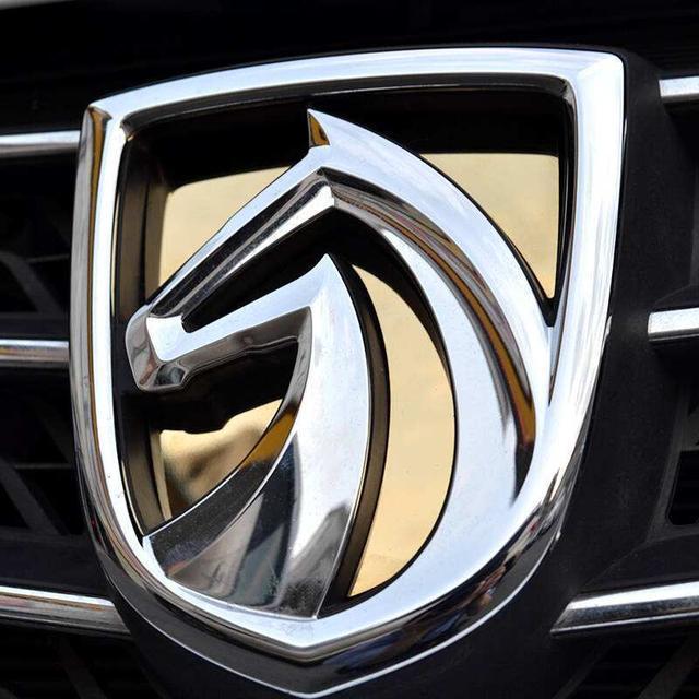 這九大汽車車標都和動物有關系, 價格卻是差著十萬八千里!