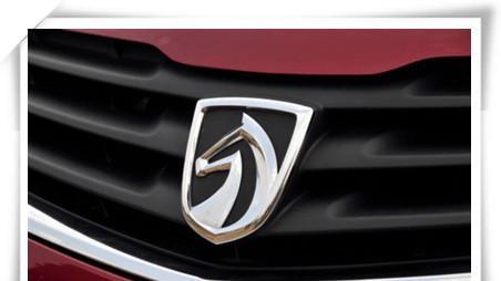 全新車標不輸勞斯萊斯？換掉了“寶驢”車標，國產車有如神助