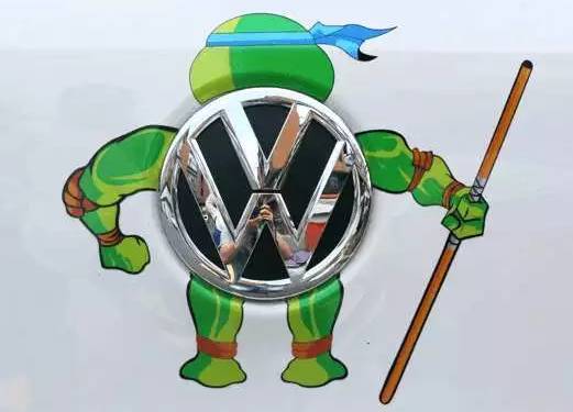 這樣的車標，簡直不忍直視...