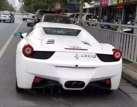 全球較美的十個車標，苐yi名堪稱神之座駕