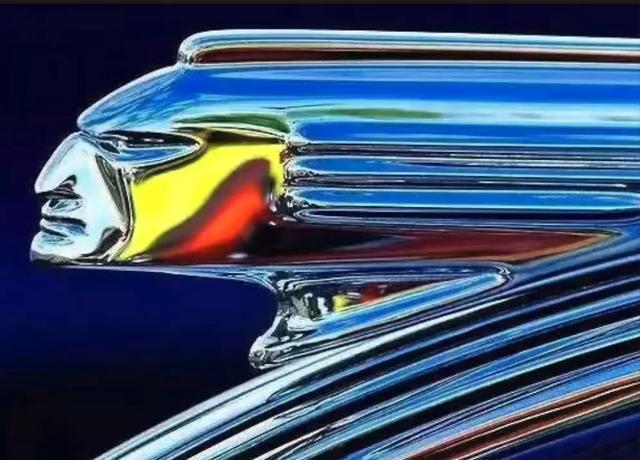 除了勞斯萊斯小金人，歷史上還有過這些立體車標，一個都沒見過！