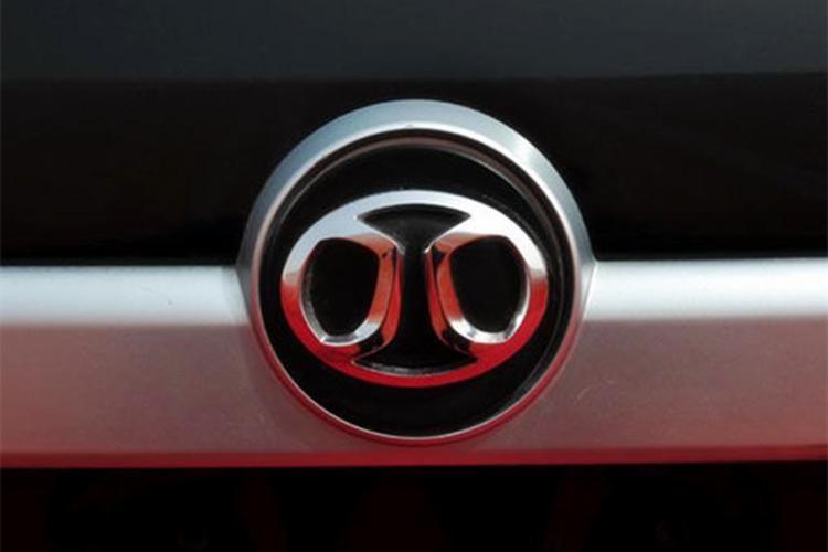 被車標拖累了的5個汽車品牌，比亞迪排苐yi，圖五比竇娥還冤！