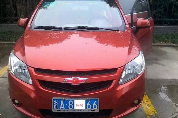 這些車標已被車主玩壞！你還能判斷這都是什么車嗎？