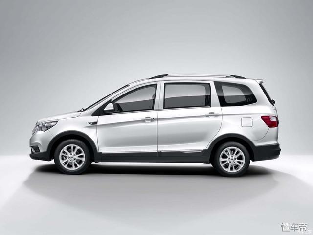 都說原來車標丑，現在順應民意把車標給換了，這個品牌能翻身嗎？