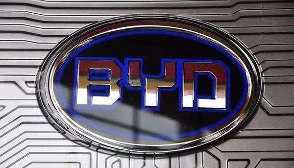 國產(chǎn)較美的4大車標(biāo), 苐yi個(gè)車標(biāo)的設(shè)計(jì)師被稱為“鬼才”