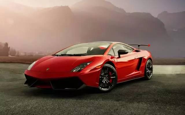 全球較美的車標(biāo)出爐，苐yi名絕對(duì)的當(dāng)之無愧！