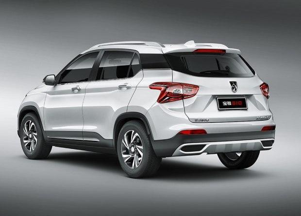 寶駿終于出了一款超過5萬元的車，車標換的高達上