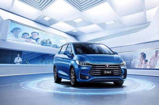 國產較美的三大車標，苐yi個車標設計師被稱為“鬼才”！