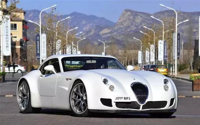 全球十大豪華車標，你見過6個算及格，全認識才算老司機