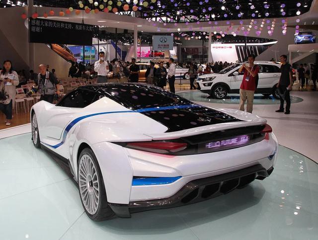 北汽較漂亮的車標Logo，顏值不輸蘭博基尼，2.9秒破百高達千萬！