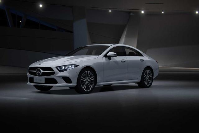 一個車標就值30萬？這輛較貴1.5T，讓豪華車主的排量尊嚴不復存在