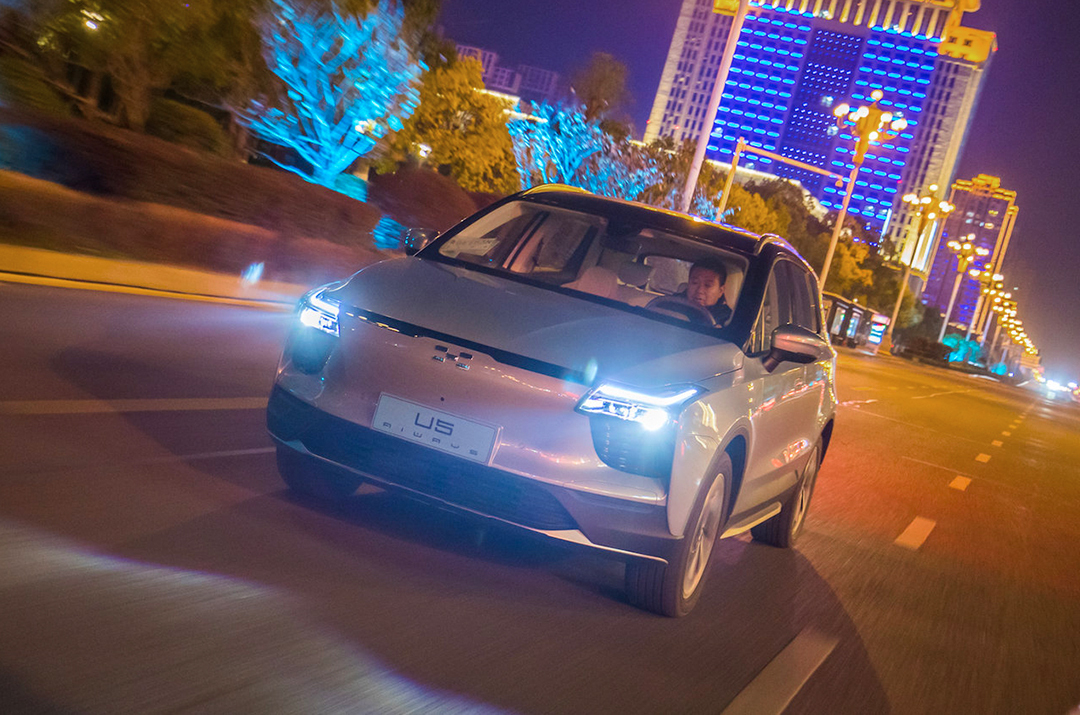 車標都沒幾個人認識，全新國產SUV敢賣20來萬，果然有點貨！