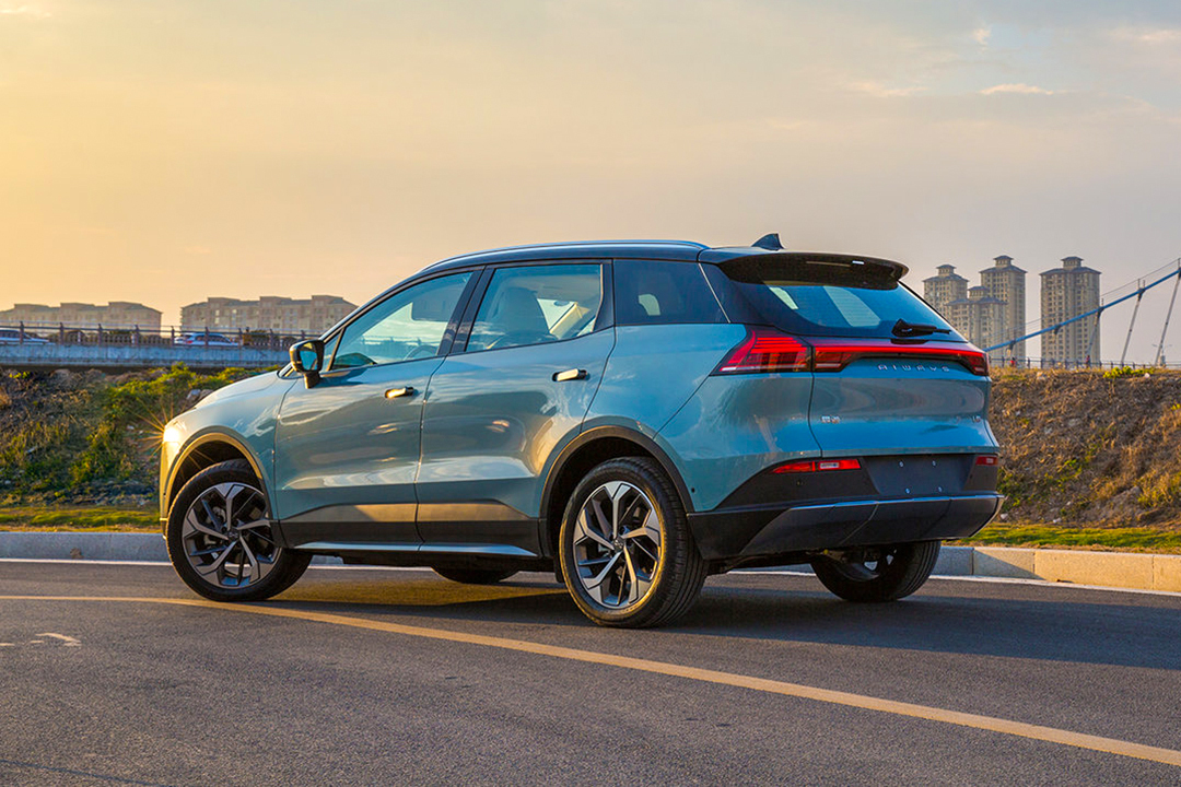 車標都沒幾個人認識，全新國產SUV敢賣20來萬，果然有點貨！