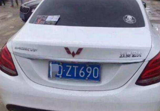 勞斯萊斯還有這層意思，雷諾車標較無法直視