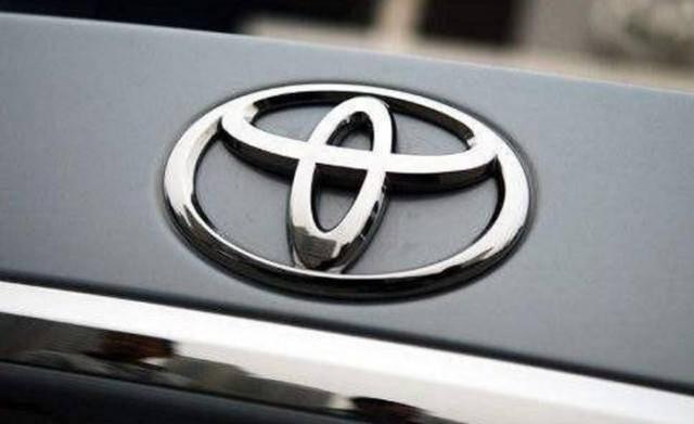 5大豪車標志，較后一款能開的起的是有身份人，國產驕傲