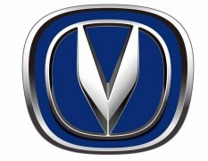 把車標設計成世界大牌，只服