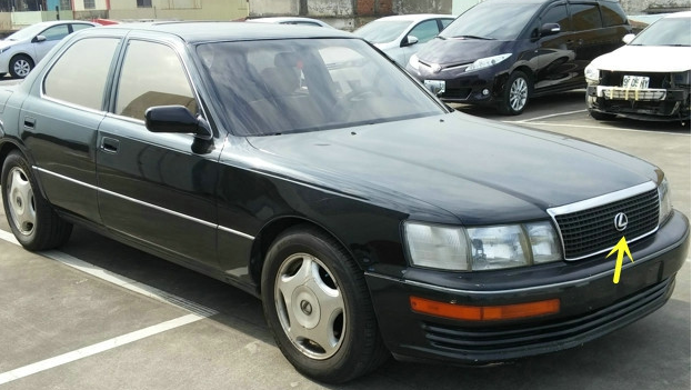 為什么同款車，國外和國內車標卻不一樣，是車型有區別，還是另有原因！