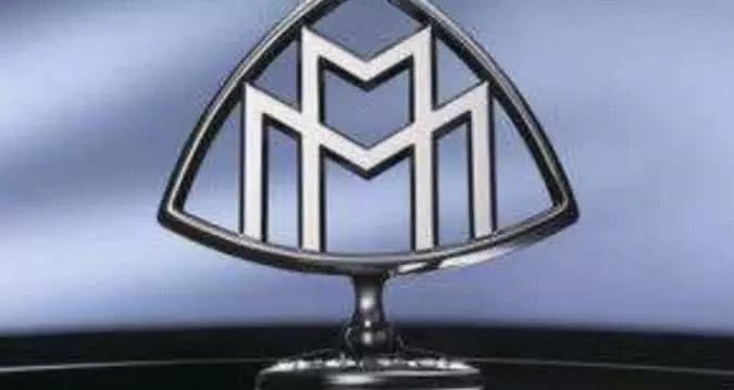 全球5個立式車標，第三個路上很常見，較后一個有錢買不到