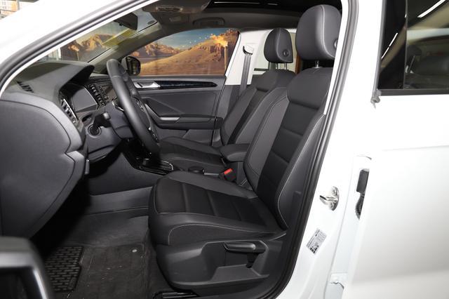 車標下面帶字母 大眾轎跑SUV不輸奔馳路虎 13.58萬起配置豐富