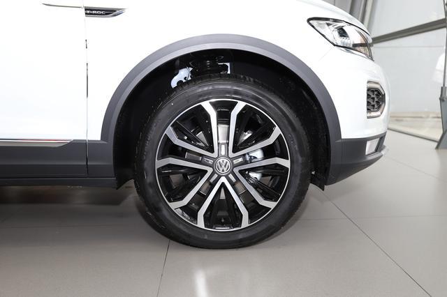 車標下面帶字母 大眾轎跑SUV不輸奔馳路虎 13.58萬起配置豐富