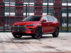 比亞迪再次啟用字母車標，全