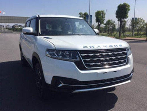 8萬塊買一國產神車，外觀像路虎，車標像長安，一說車名就像當老板！