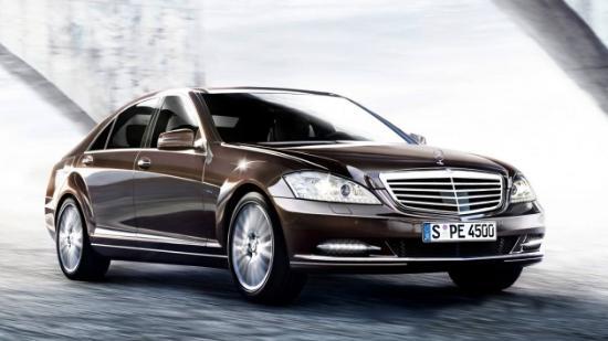 奔馳車標為何有“大標”和“立標”之分？原來其中還有這些講究！