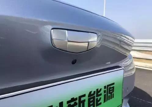 換個車標，國產車就真的不一樣了嗎？