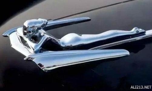 車標(biāo)是摳腳小人、騎蝸牛！7個(gè)車標(biāo)都是經(jīng)典，你認(rèn)得多少個(gè)？