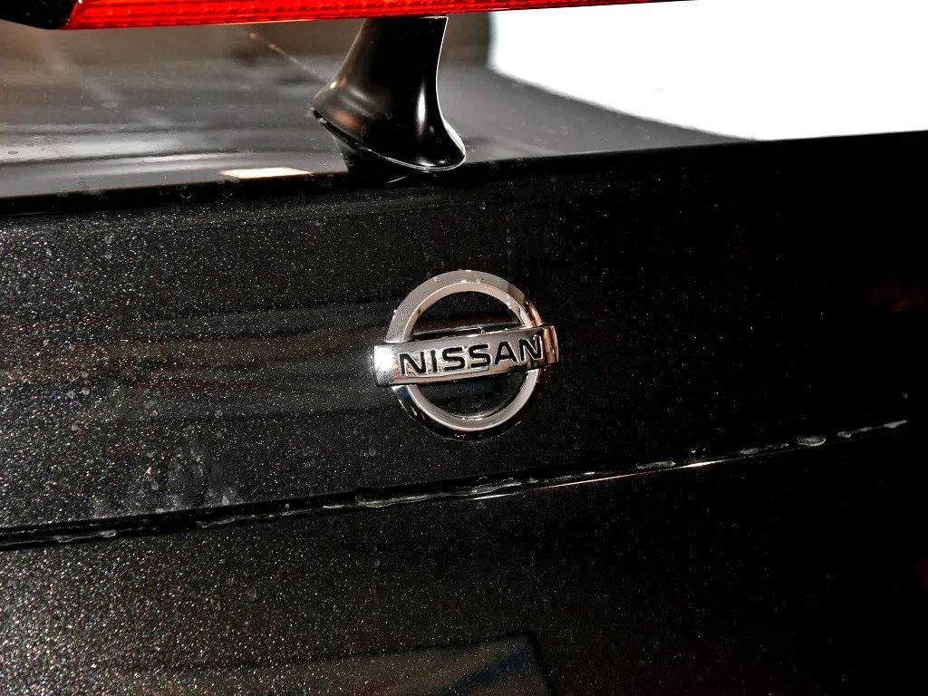 這些被車標耽誤的豪車可真冤