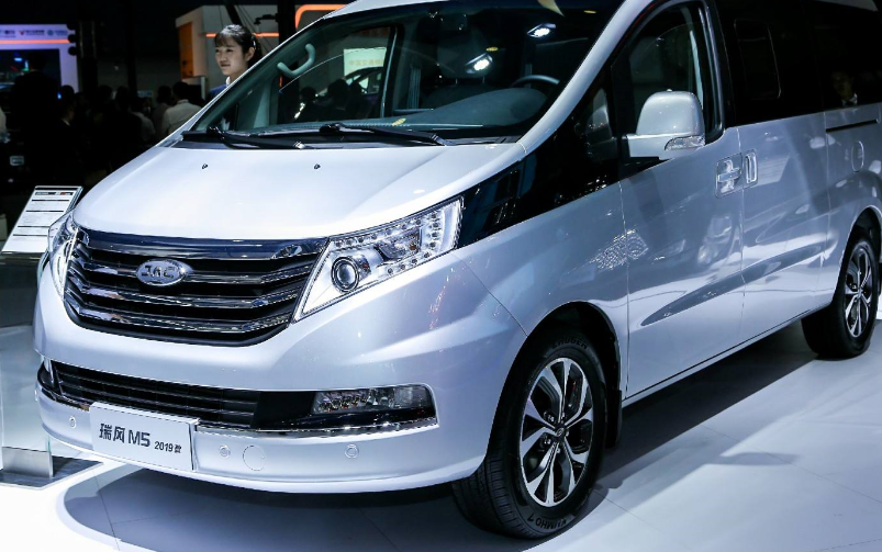 這些奇葩車標你認識幾個？有的太藝術，還有一個被說成衛生巾